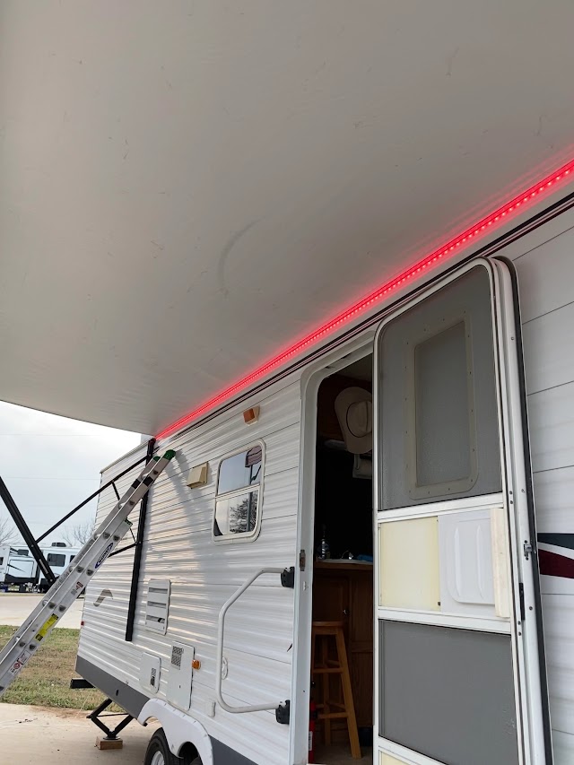Nomad RV photo 3