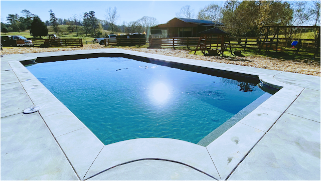 Nueva Vista Pools