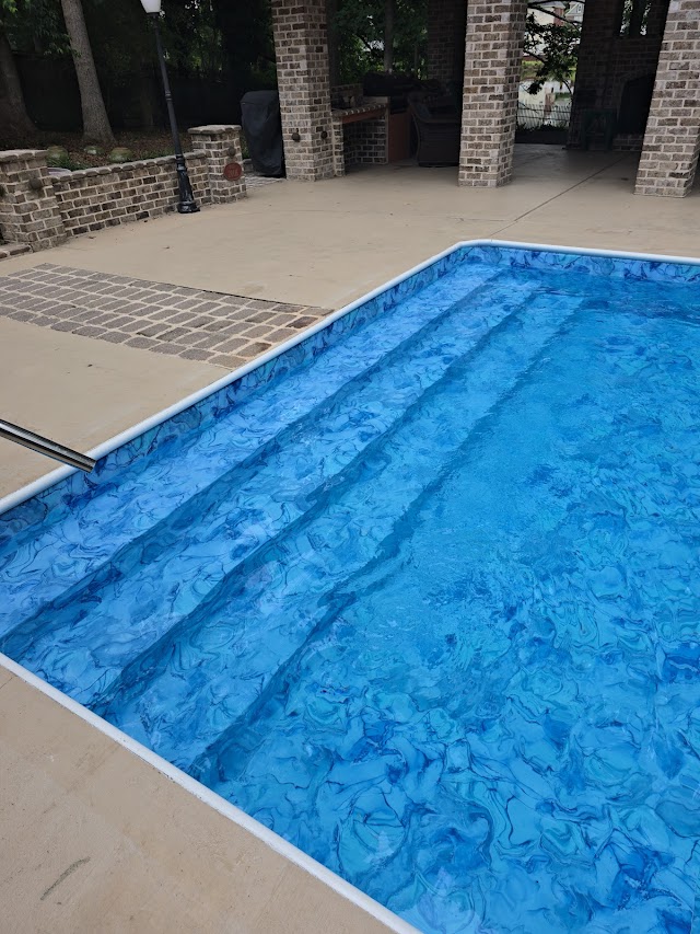 Nueva Vista Pools photo 2