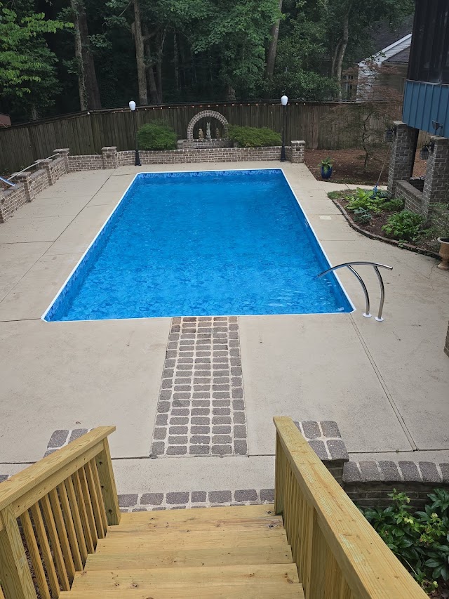 Nueva Vista Pools photo 3