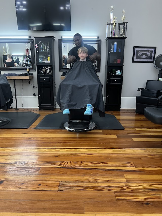 Olde World Barber Shoppe Macon photo 2