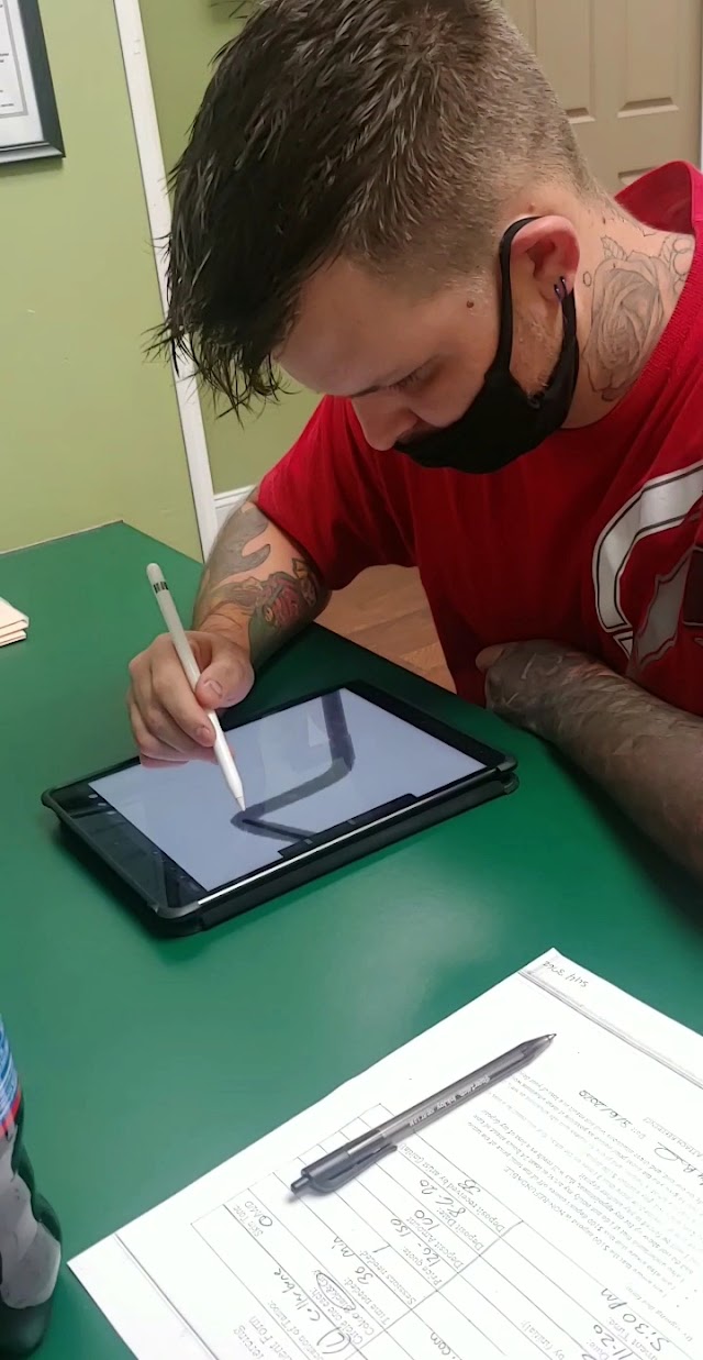 Outlaw Custom Tattoo photo 3
