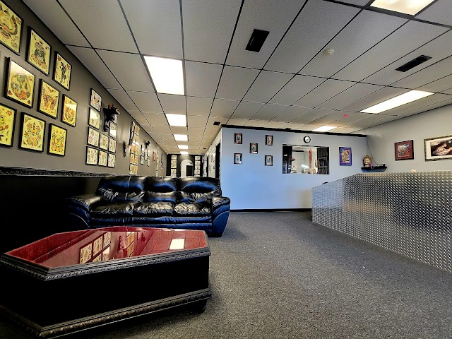 Outlaw Tattoo
