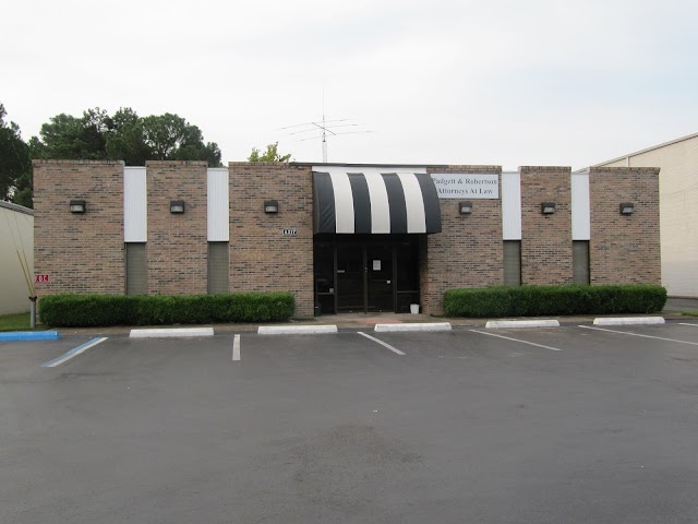 Padgett & Robertson photo 3