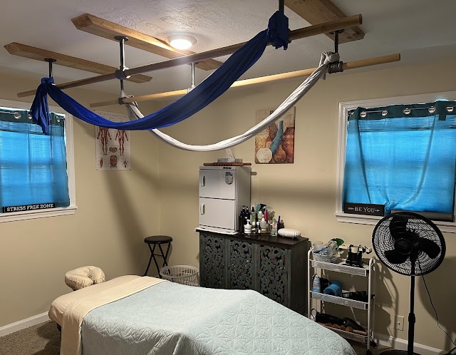Pass Me Knot Massage Therapy photo 2