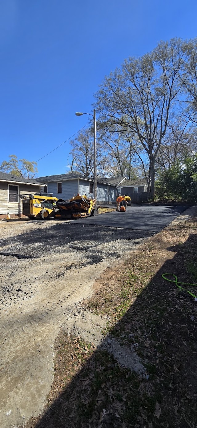 Peach State Paving, Striping & Sealcoating Perry photo 2