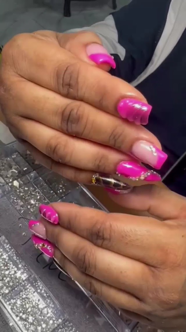 PERFECT NAILS photo 3