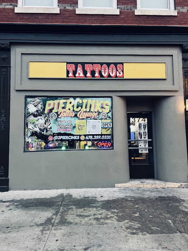 Piercinks Tattoo Lounge photo 2