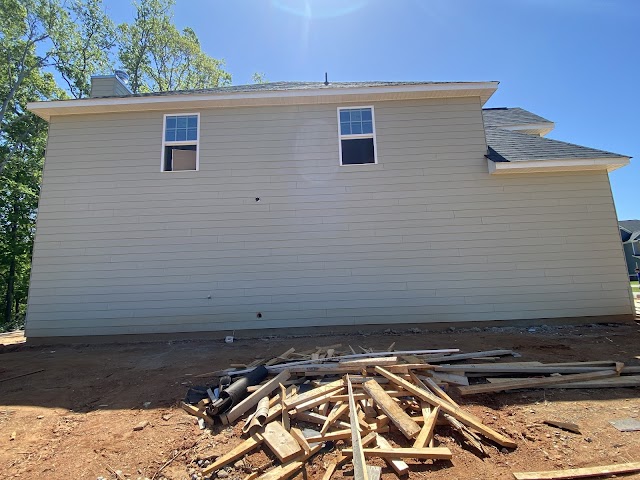 Pineda's Siding Solutions - Affordable Vinyl Siding Contractor in Macon, GA