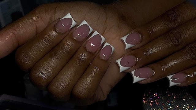 Pink Vanity Aesthetics photo 3