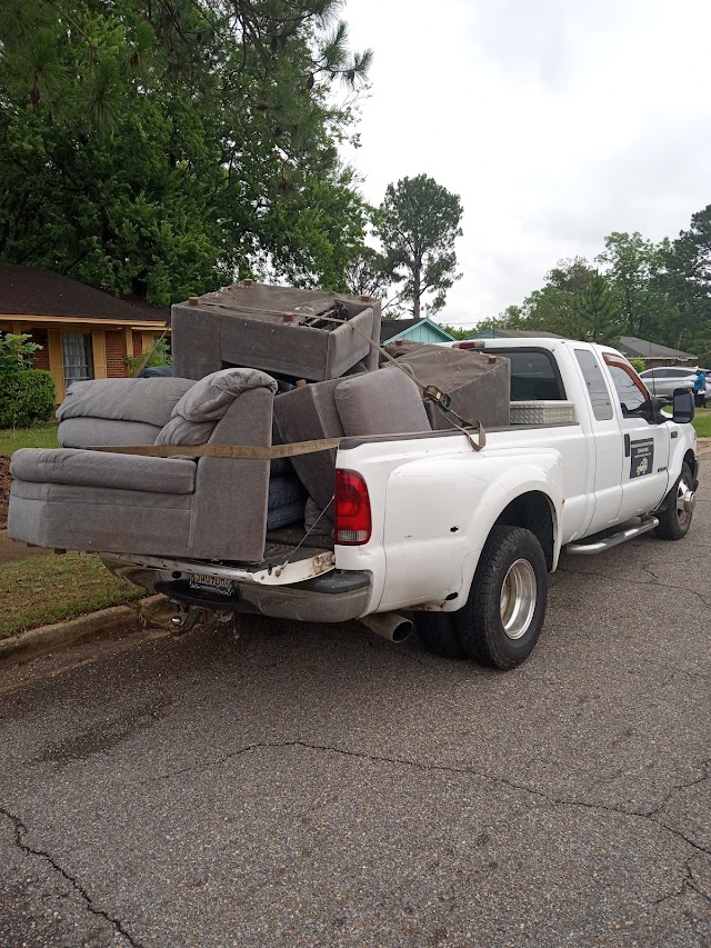 Power Hauling and Property Service L.L.C. (Junk Removal ) photo 2