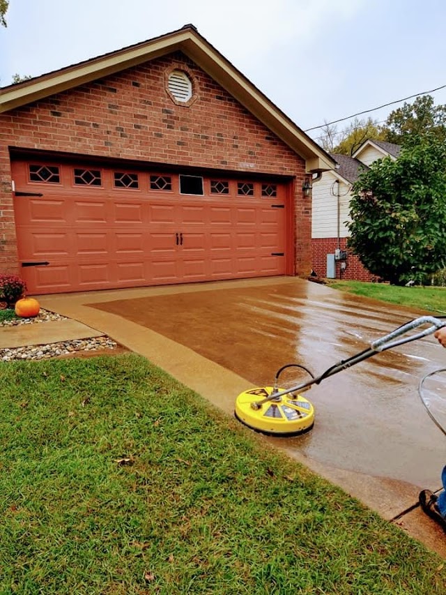 Pro Tip Power Washing photo 4