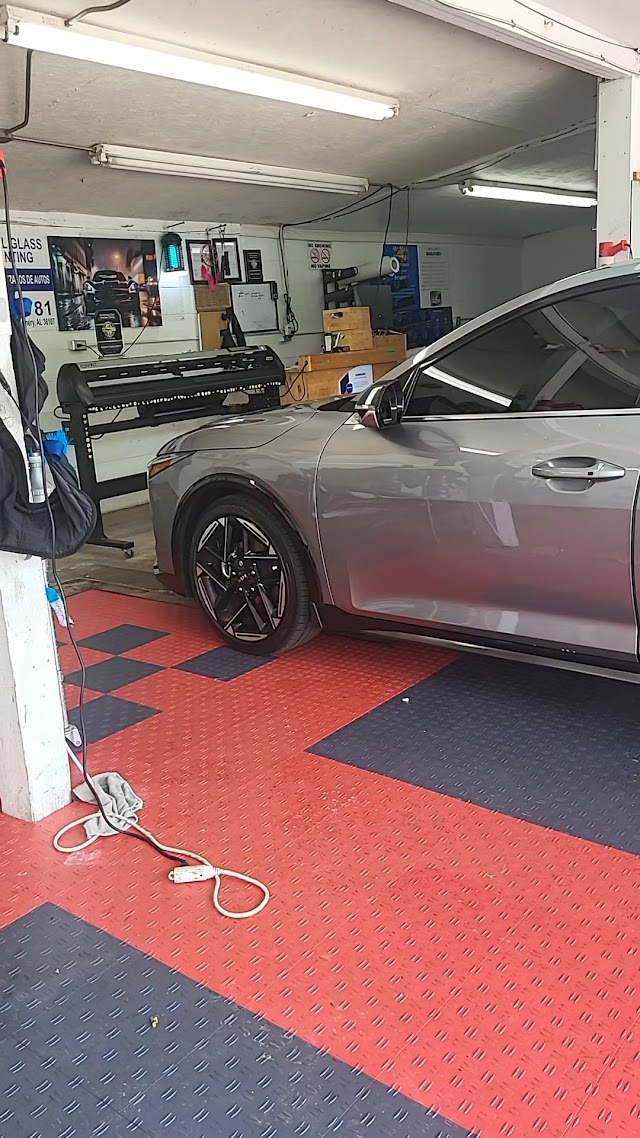 Professional Glass Windows Tinting photo 3