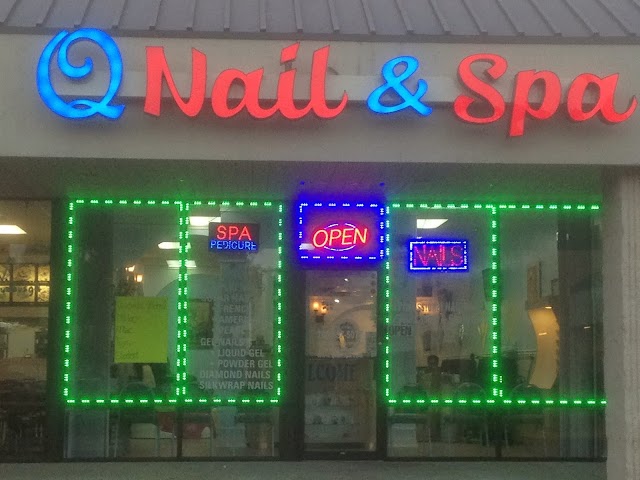 Q Nails and Spa photo 2