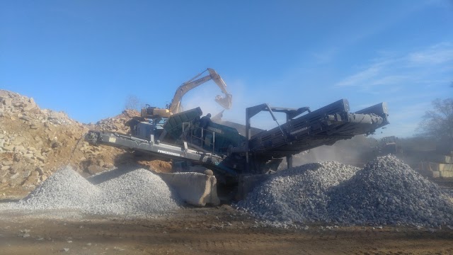 QC Concrete Asphalt Demolition, Cutting, Removal, Driveways, Paving, Millings, Recycled Concrete, Recycling & Mobile Crushing photo 4