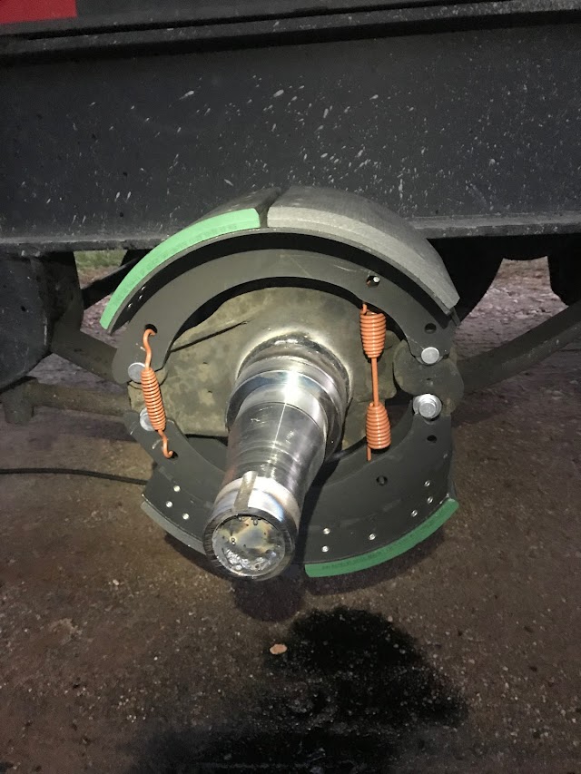 Quad City Truck Repair LLC photo 4