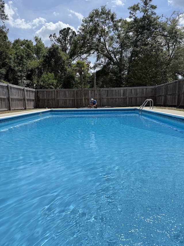 Qualls' Quality Pool Care, LLC photo 2