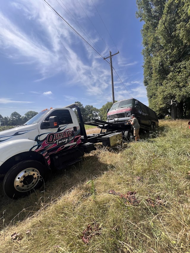 R&D Towing & Recovery