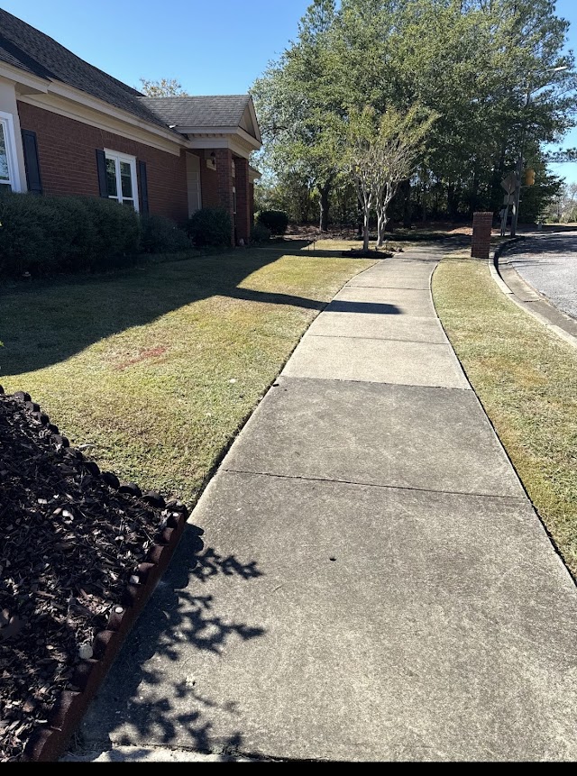 R & J Lawn Care Service LLC photo 2