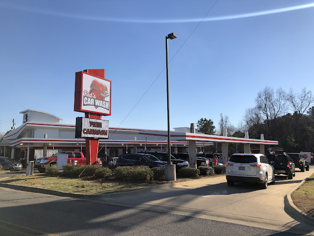 Red's Car Wash photo 4