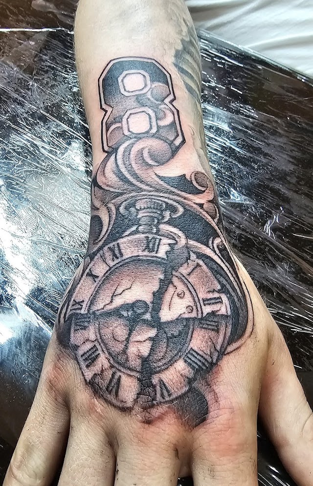 Removery Tattoo Removal & Fading photo 4