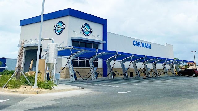Rich's Car Wash - Airport photo 2