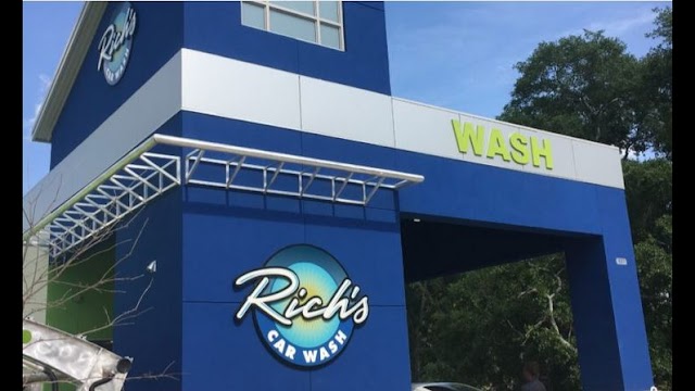 Rich's Car Wash - Perry Hill photo 4
