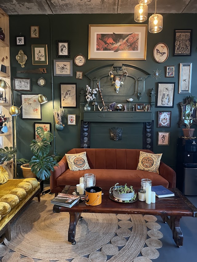 Riverside Tattoo Parlor photo 4