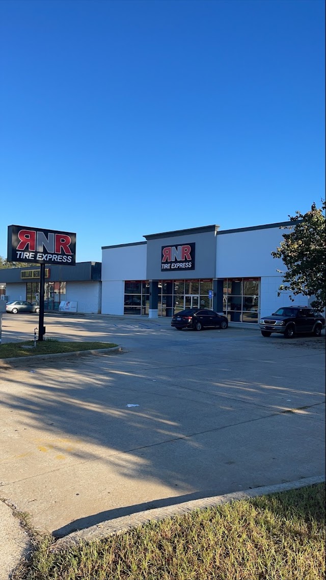 RNR Tire Express photo 3