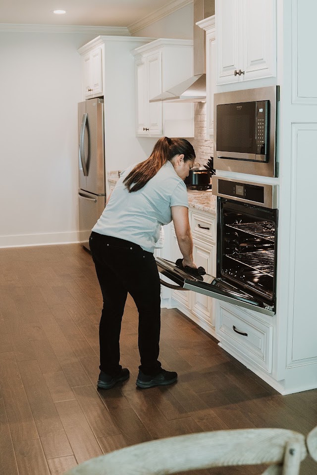 Robins Cleaning and Maid Service photo 3