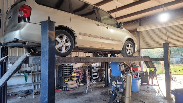 Ronnie's Mufflers & Brakes