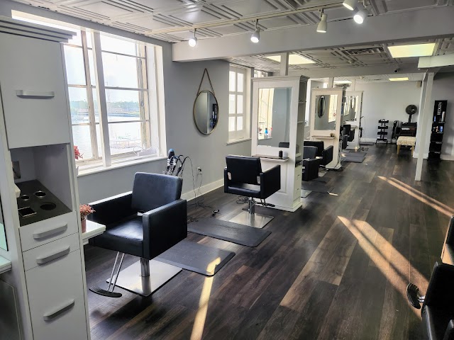 Roots Southern Salon
