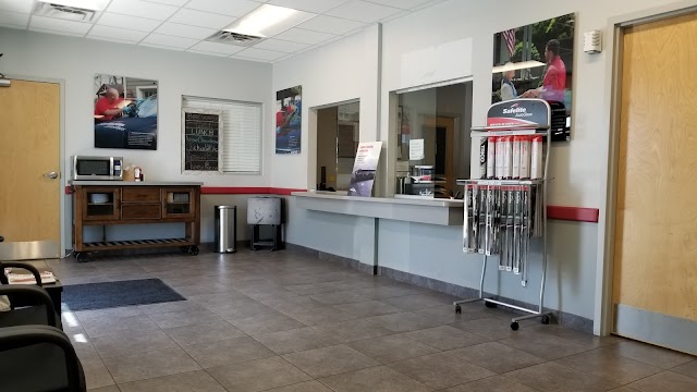 Safelite AutoGlass photo 3