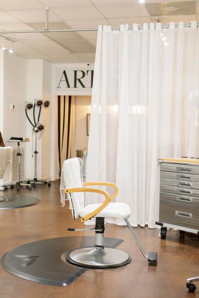 Salon West Hairdressers photo 4