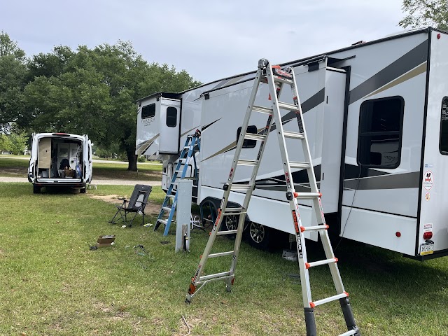 Salty RV Mobile RV Repair photo 2