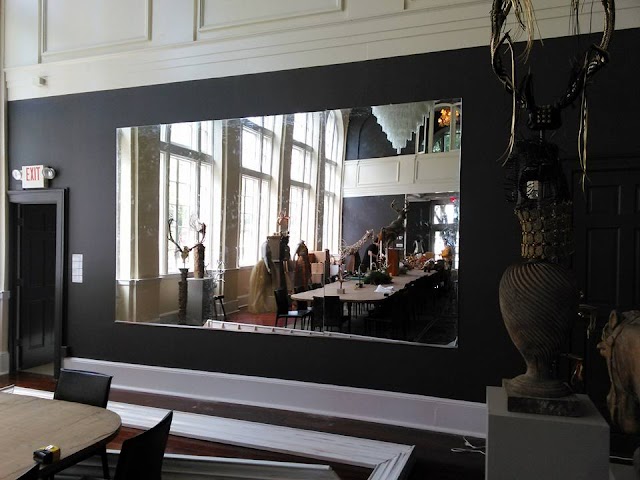 Savannah Glass photo 2