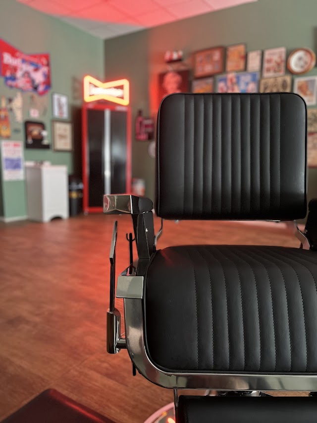 Savannah’s Traditional Barbershop photo 4