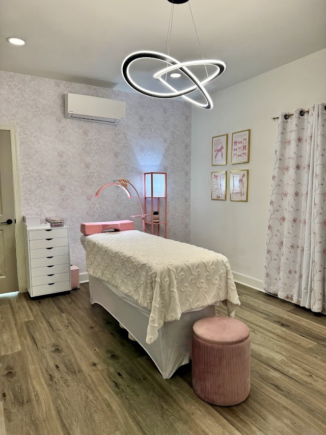 Senna Lash Studio