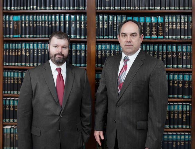 Shelnutt and Varner Law Firm photo 4