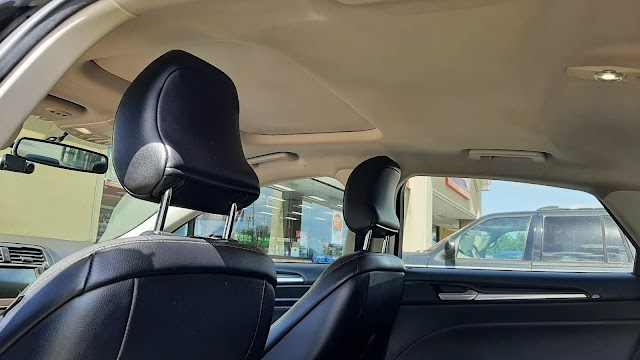 Signature Detailing photo 4