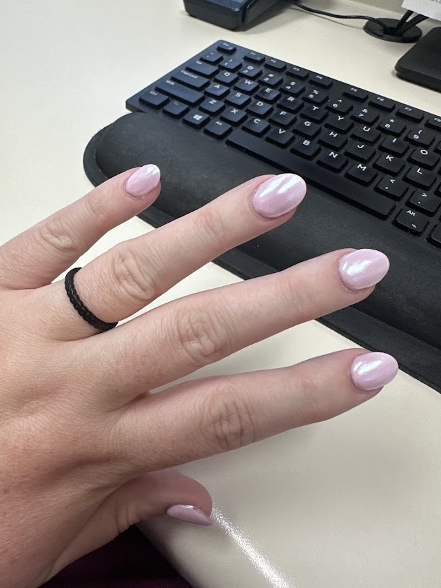 Sophie's Nails