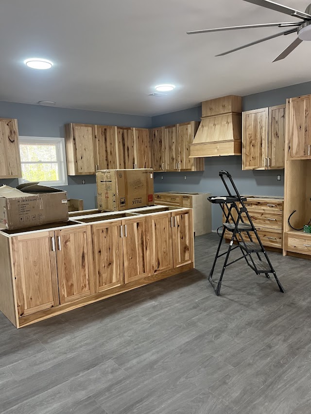 Southern Dew Woodworks photo 2