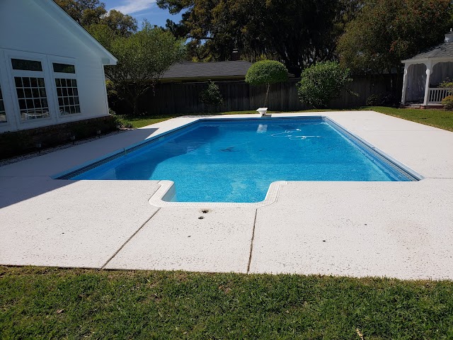 Squeaky Clean photo 3