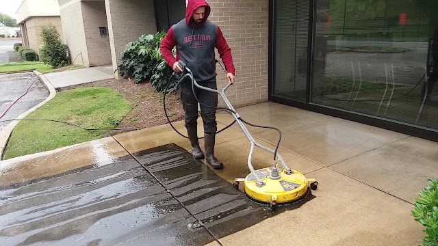 Squeegee Clean Montgomery photo 3