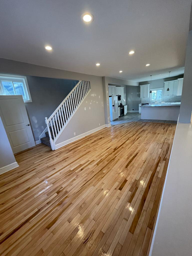 SS&MORE Flooring Installation