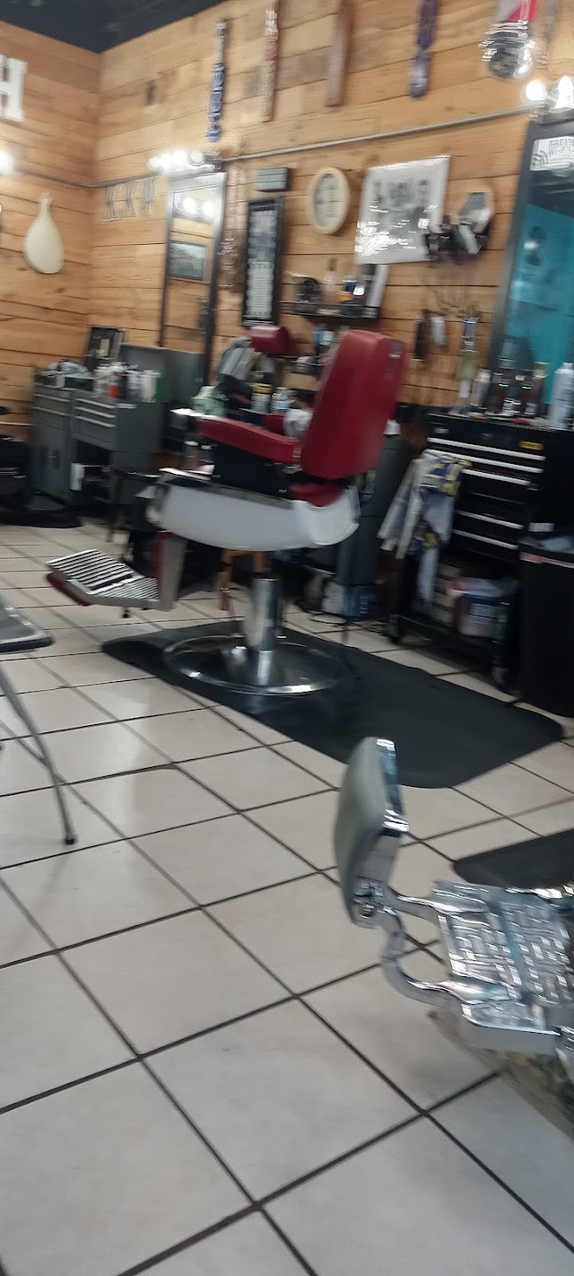Stay Fresh Barbershop & Salon photo 2