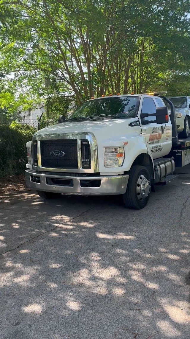 Strums Elite Towing & Recovery photo 4