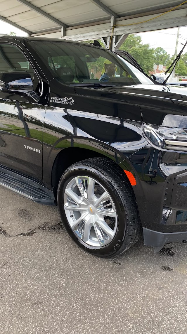 Super Shine Hand Car Wash and Detail Center photo 2