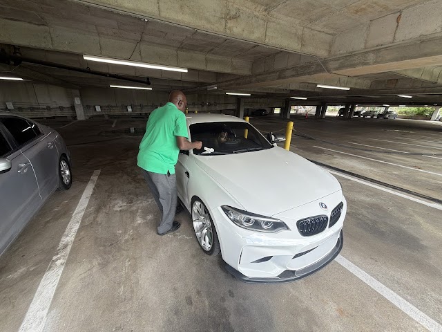 Superb Windshield Repair photo 2