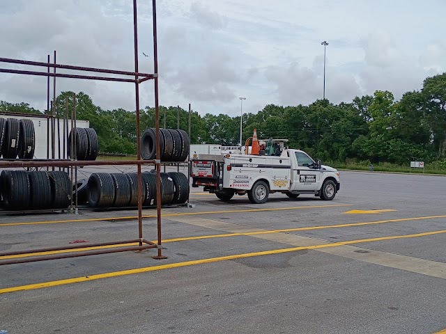 TA Truck Service photo 2